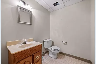 47186 Scarlet Drive S, Novi, MI 48374 - Photo 18