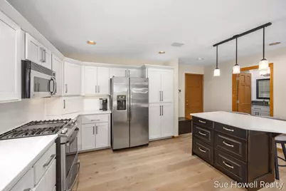 4158 Peshtigo Court SW, Grandville, MI 49418 - Photo 10