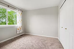 7878 Greene Farm Dr, Ypsilanti, MI 48197 - Photo 28