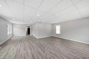 208 S Brown St, Jackson, MI 49203 - Photo 6