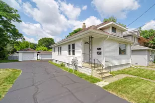 208 S Brown St, Jackson, MI 49203 - Photo 2
