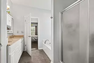 523 Alecia Ave, Kalamazoo, MI 49004 - Photo 16