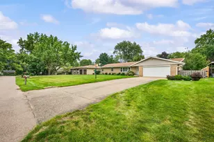 2987 E Windsor Dr, Saint Joseph, MI 49085 - Photo 28