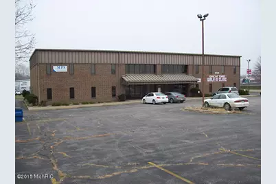 1850 Pipestone Road #2, Benton Harbor, MI 49022 - Photo 2