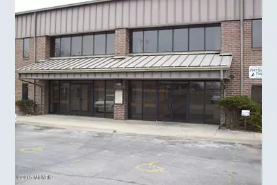 1850 Pipestone Road #2, Benton Harbor, MI 49022 - Photo 1