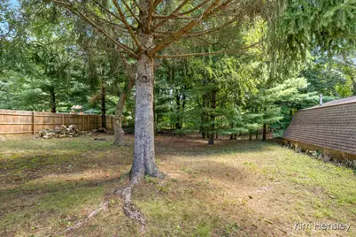 1085 4 Mile Road NE, Grand Rapids, MI 49525 - Photo 36
