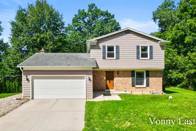 875 SE Argo Avenue SE, Grand Rapids, MI 49546 - Photo 1