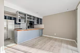 893 Cliffs Dr, Ypsilanti, MI 48198 - Photo 12