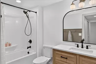 70070 2nd Ave, South Haven, MI 49090 - Photo 36