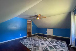 2661 E Empire Ave, Benton Harbor, MI 49022 - Photo 16