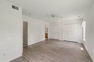 749 W Barrington Cir, Jackson, MI 49203 - Photo 14