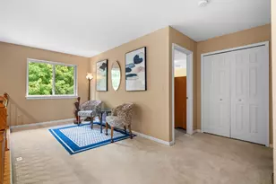 2240 Indian Creek Cir, Ann Arbor, MI 48105 - Photo 24