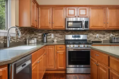 2240 Indian Creek Circle, Ann Arbor, MI 48105 - Photo 10