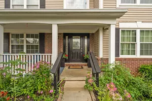2240 Indian Creek Cir, Ann Arbor, MI 48105 - Photo 40