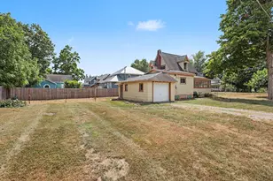 263 S Main St, Clarksville, MI 48815 - Photo 4