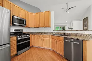 4023 Boulder Pond Dr, Ann Arbor, MI 48108 - Photo 6