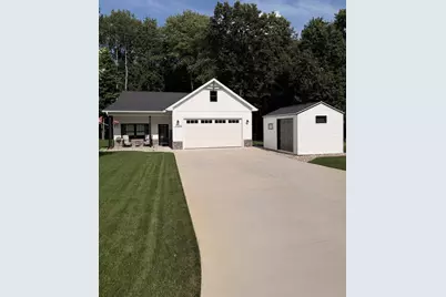 7586 Regency Lane, Canadian Lakes, MI 49346 - Photo 2