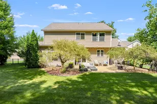 9731 Southern Oaks Ct, Portage, MI 49002 - Photo 38