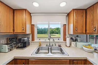 6060 Lansing Avenue, Jackson, MI 49201 - Photo 12