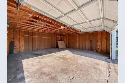 103 N Lowe Street, Dowagiac, MI 49047 - Photo 4