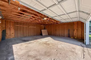 103 N Lowe St, Dowagiac, MI 49047 - Photo 4