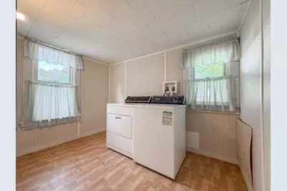103 N Lowe Street, Dowagiac, MI 49047 - Photo 18