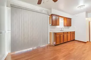 32760 Hiveley, Westland, MI 48186 - Photo 10