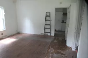 437 N Broadway St, Cassopolis, MI 49031 - Photo 6