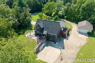 8959 Ottogan St, Holland, MI 49423 - Photo 78