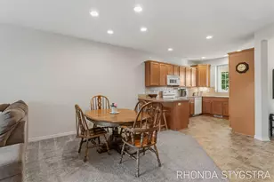 4732 Charleston Ct, Holland, MI 49423 - Photo 14
