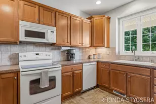 4732 Charleston Ct, Holland, MI 49423 - Photo 16