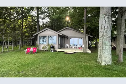 1196 Cherry Drive, South Haven, MI 49090 - Photo 4