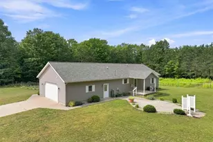 275 S 35 Rd, Cadillac, MI 49601 - Photo 44