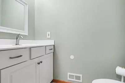 13401 8 1/2 Mile Road, Battle Creek, MI 49014 - Photo 10
