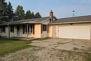 4545 S Rolland Rd, Blanchard, MI 49310 - Photo 1