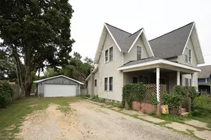 425 E Allegan St, Otsego, MI 49078 - Photo 4