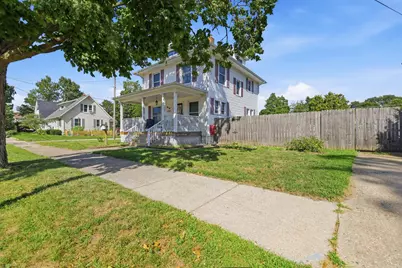 138 S Union Street, Sparta, MI 49345 - Photo 4