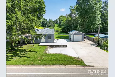 9106 Byron Center Avenue SW, Byron Center, MI 49315 - Photo 32