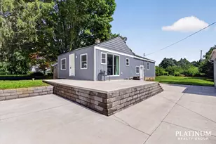 9106 Byron Center Ave SW, Byron Center, MI 49315 - Photo 4