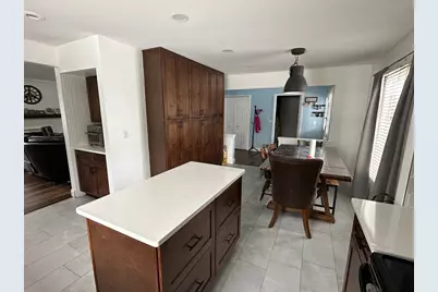 5017 Saffron Drive, Troy, MI 48085 - Photo 10
