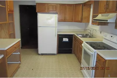 746 Buchanan Avenue, Kalamazoo, MI 49008 - Photo 8