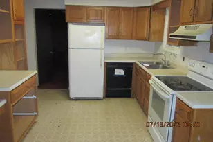 746 Buchanan Ave, Kalamazoo, MI 49008 - Photo 8