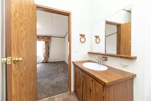 1321 Princeton Ave, Kalamazoo, MI 49007 - Photo 10