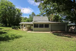 58552 Prairie St, Cassopolis, MI 49031 - Photo 2