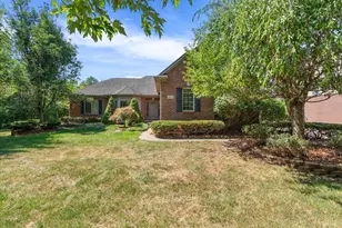 1011 Ashton Woods Dr, Canton, MI 48187 - Photo 2