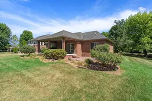 1011 Ashton Woods Dr, Canton, MI 48187 - Photo 36