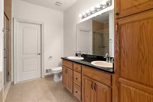 1011 Ashton Woods Dr, Canton, MI 48187 - Photo 20