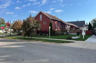 412 N 5th St, Grand Haven, MI 49417 - Photo 4