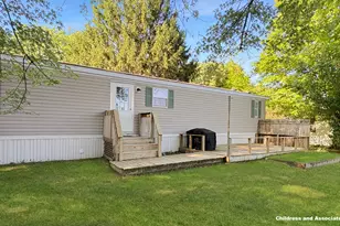 12851 Charles Dr, Wayland, MI 49348 - Photo 2