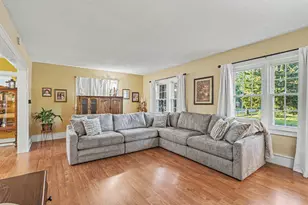 1130 Ireland Ave, Muskegon, MI 49441 - Photo 6